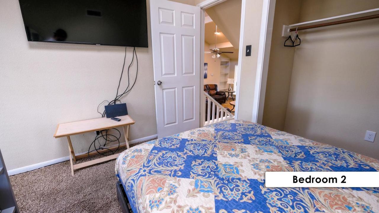 Pool House, 20 Minutes From Dt 4Bdr For 10 Guests - Winkleman Villa Хюстън Екстериор снимка