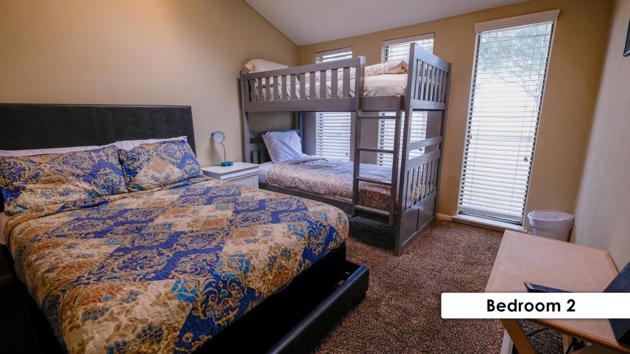 Pool House, 20 Minutes From Dt 4Bdr For 10 Guests - Winkleman Villa Хюстън Екстериор снимка